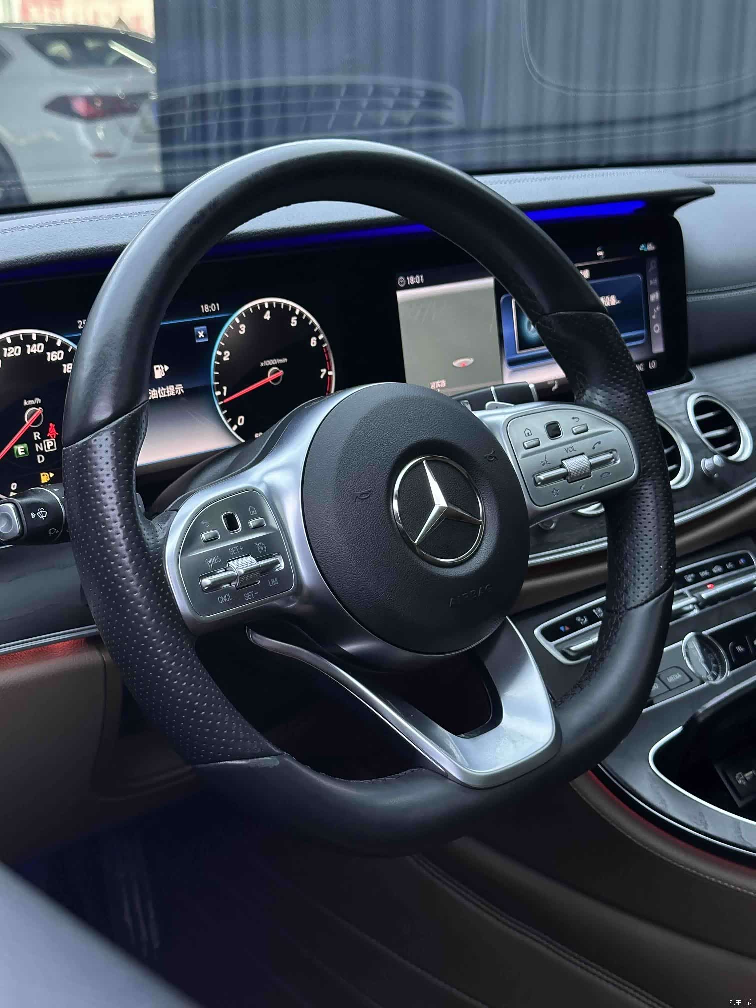 Mercedes-Benz E-Class, 2020 6
