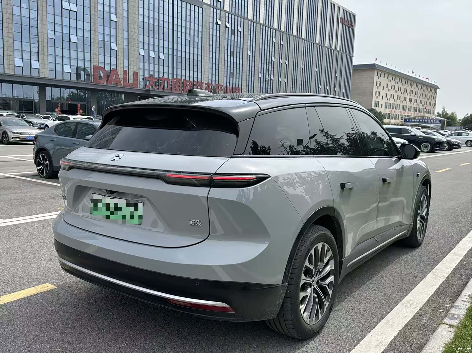 NIO ES6, 2025 8