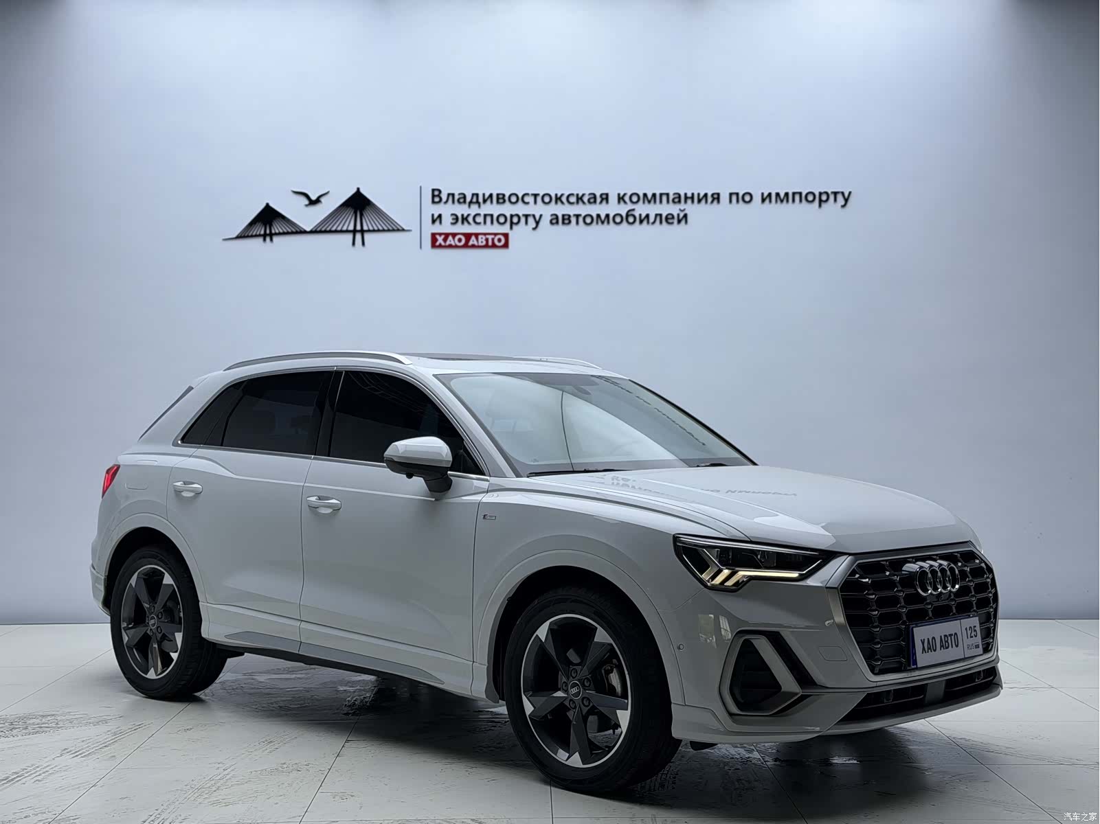 Audi Q3, 2022 3