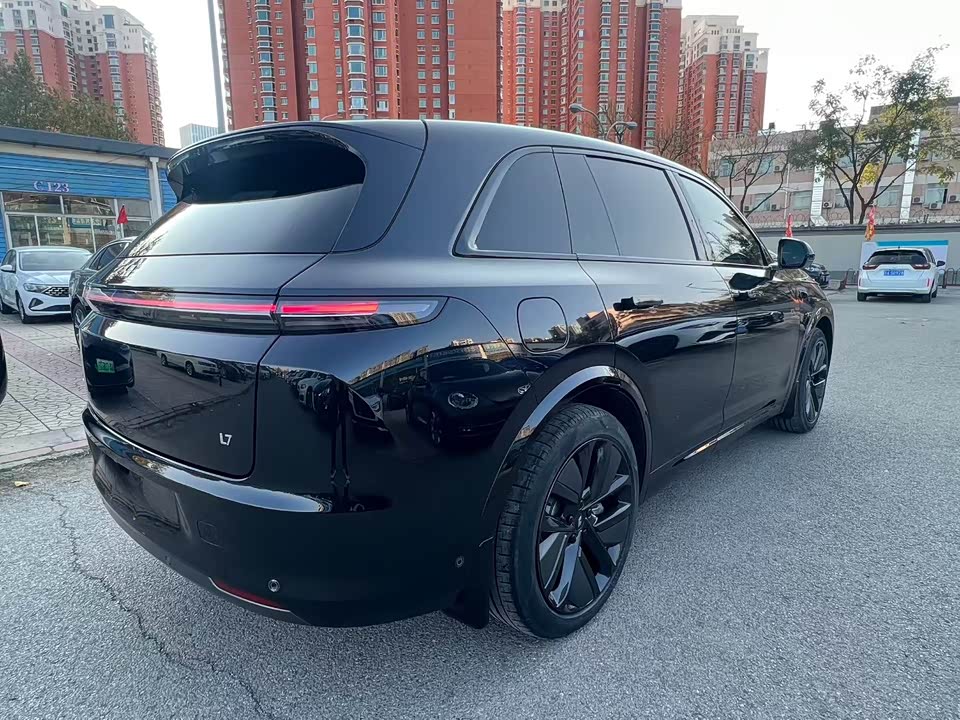 Li Auto Ideal L7