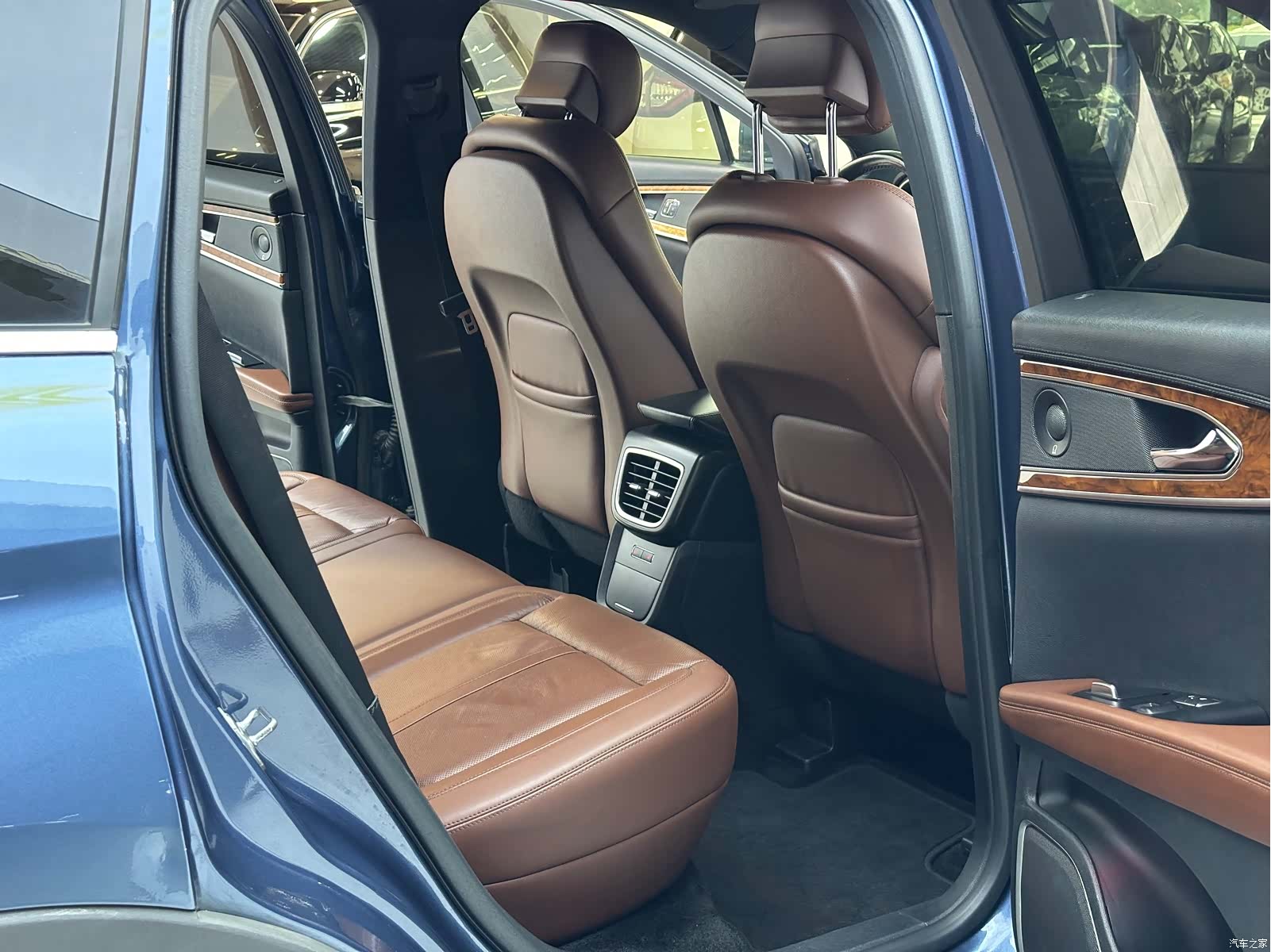 Lincoln MKX, 2018 10
