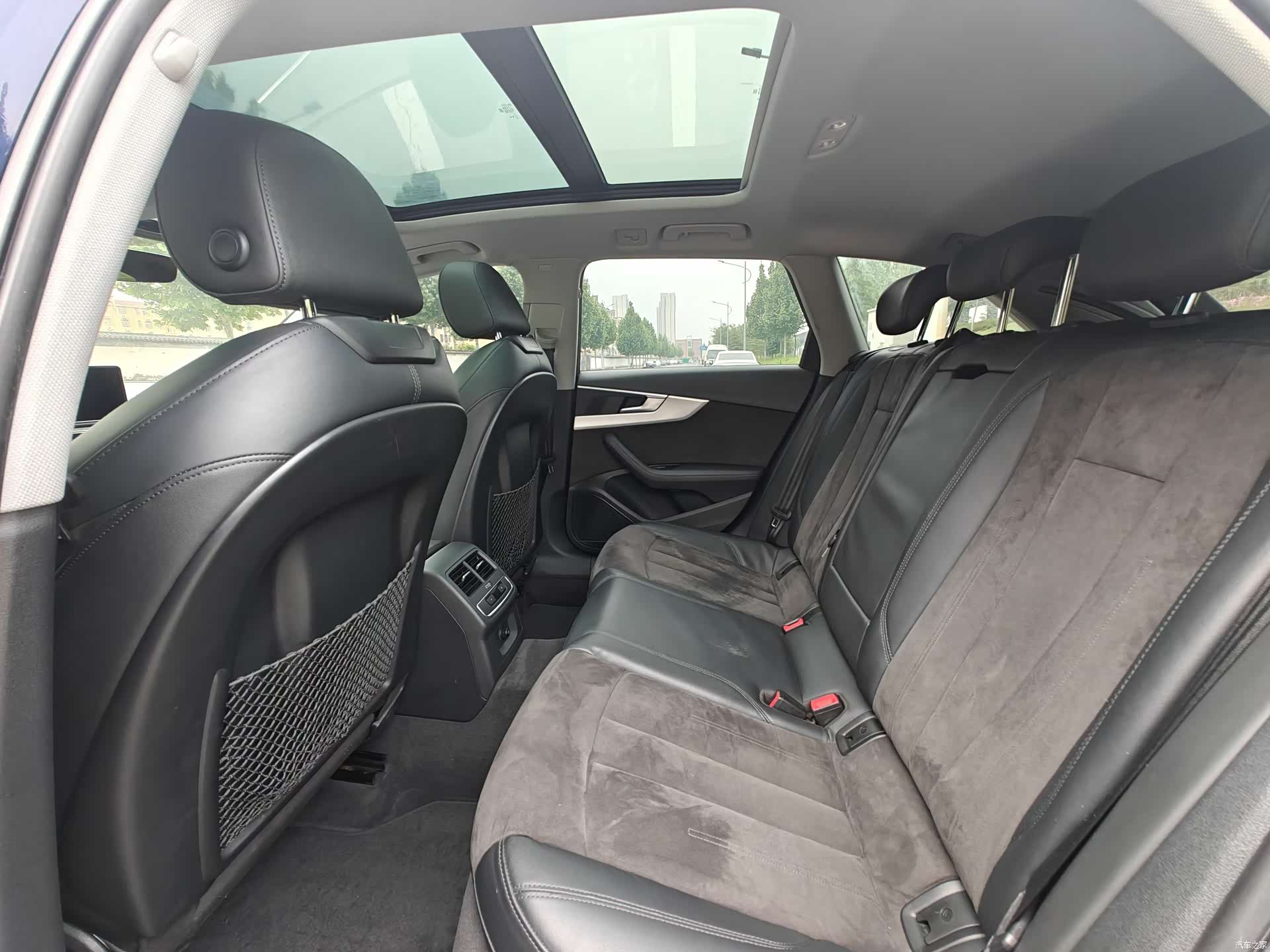 Audi A4, 2019 все фото