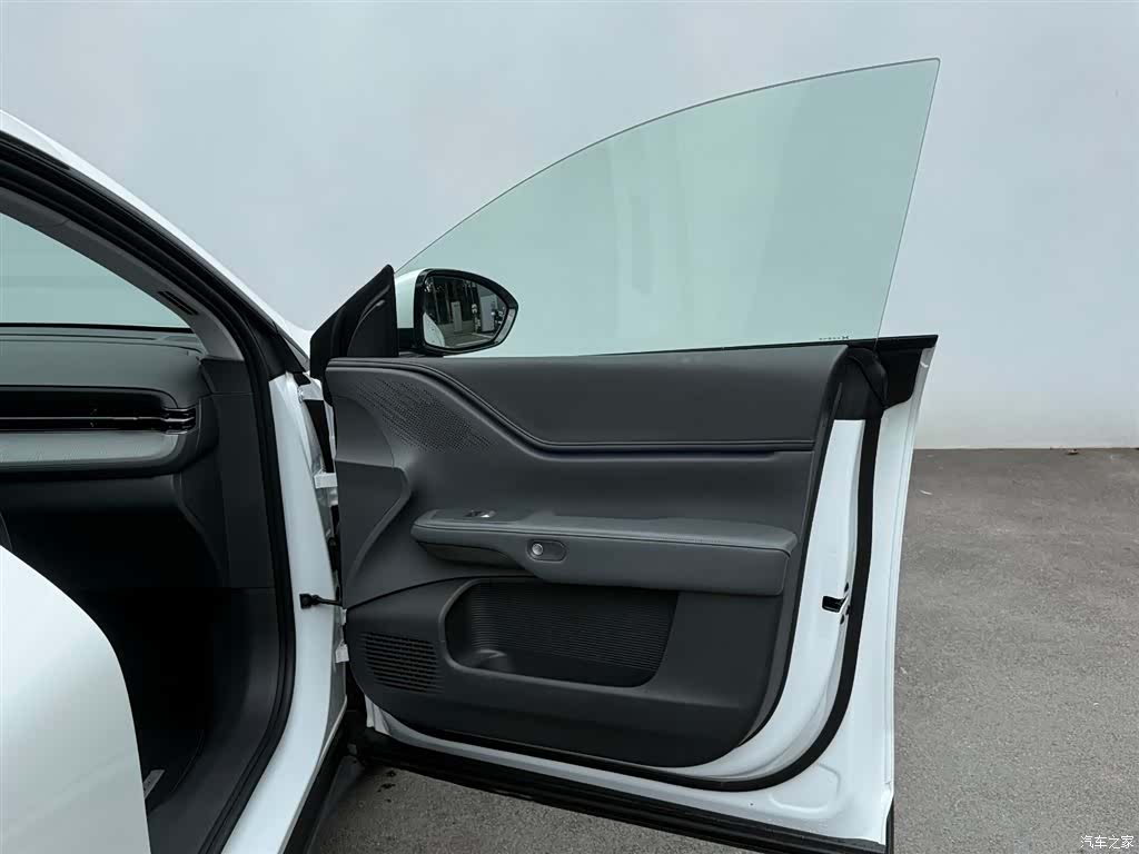 Xpeng G6, 2025 15