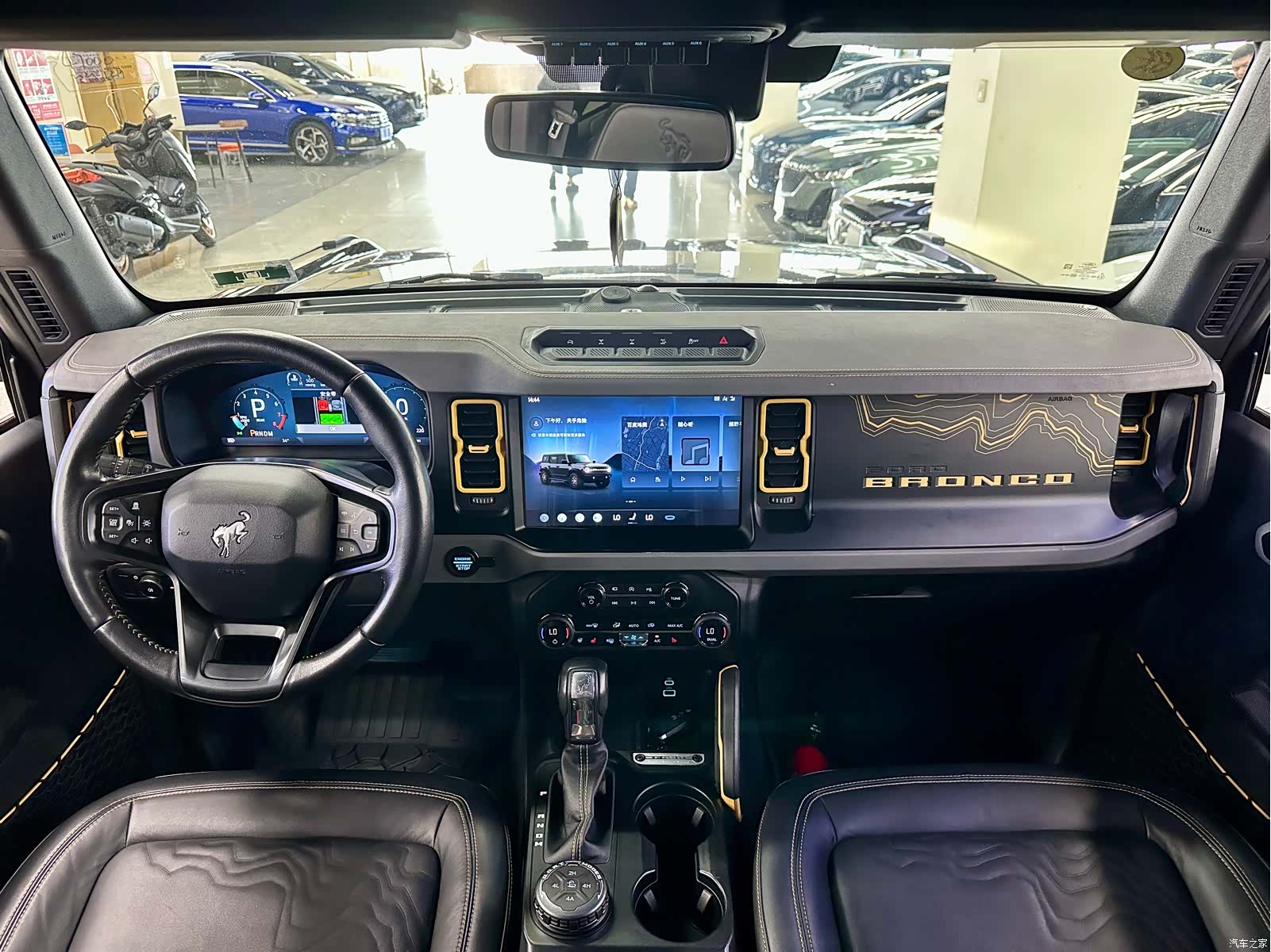 Ford Bronco, 2024 6