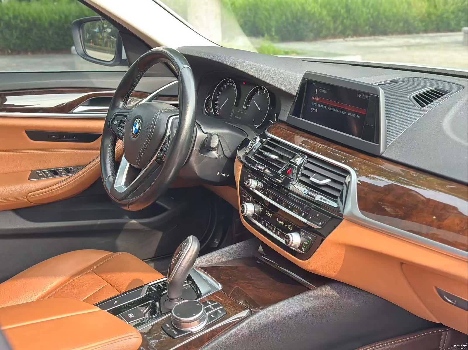 BMW 5 Series, 2018 12