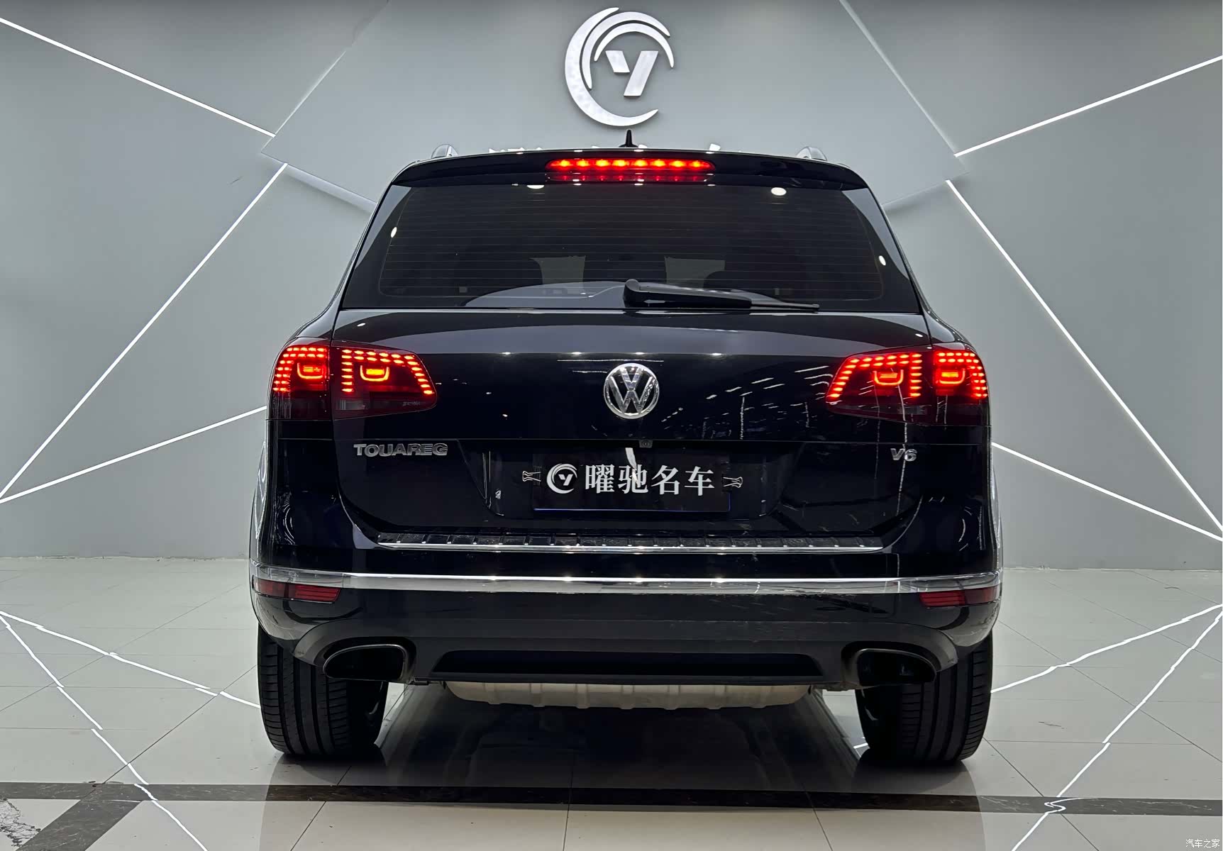 Volkswagen Touareg, 2017 все фото