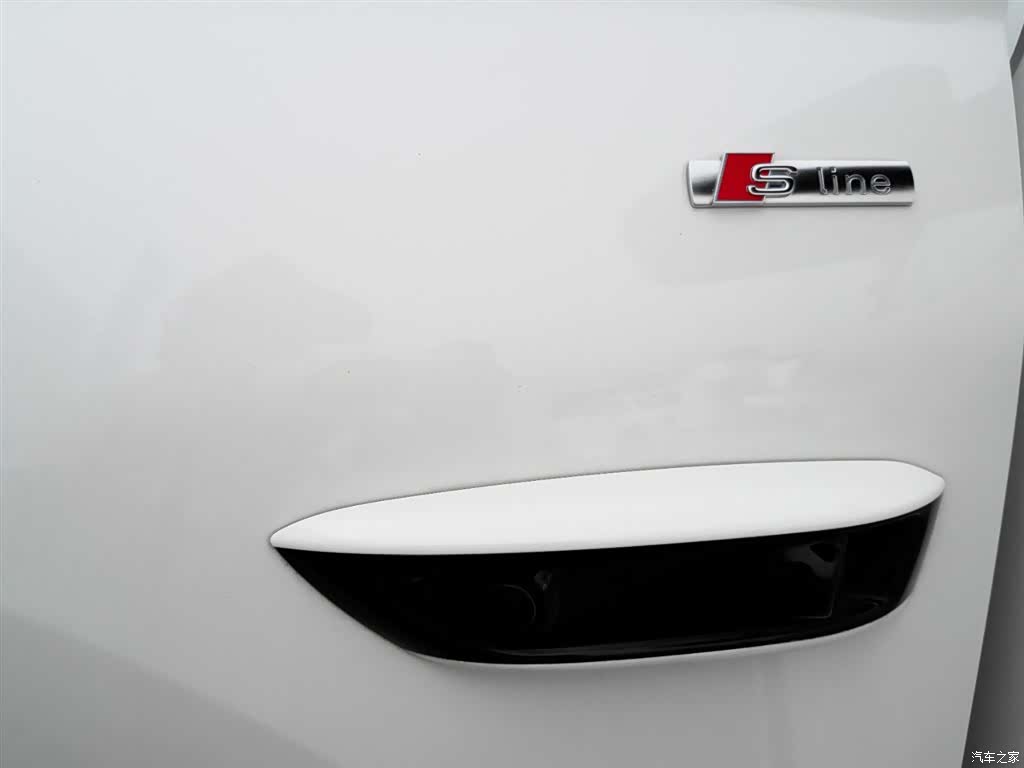 Audi e-tron, 2025 23