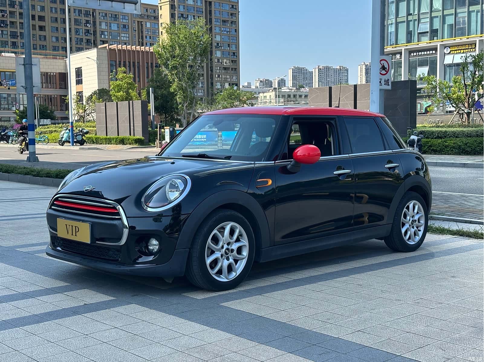 Mini ONE, 2018 1