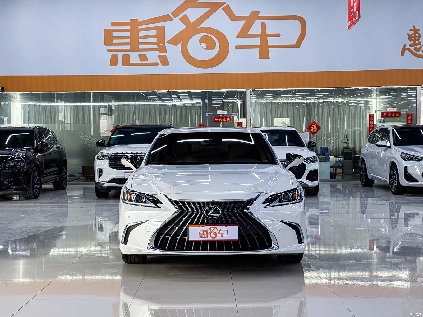 Lexus ES, 2022 2