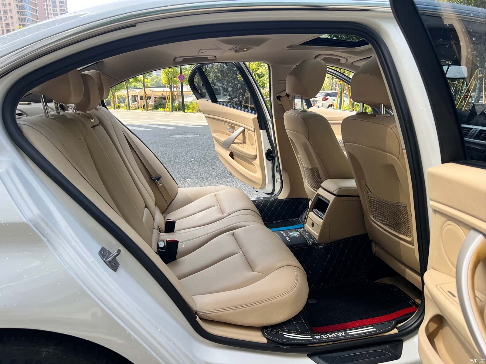 BMW 3 Series, 2015 15