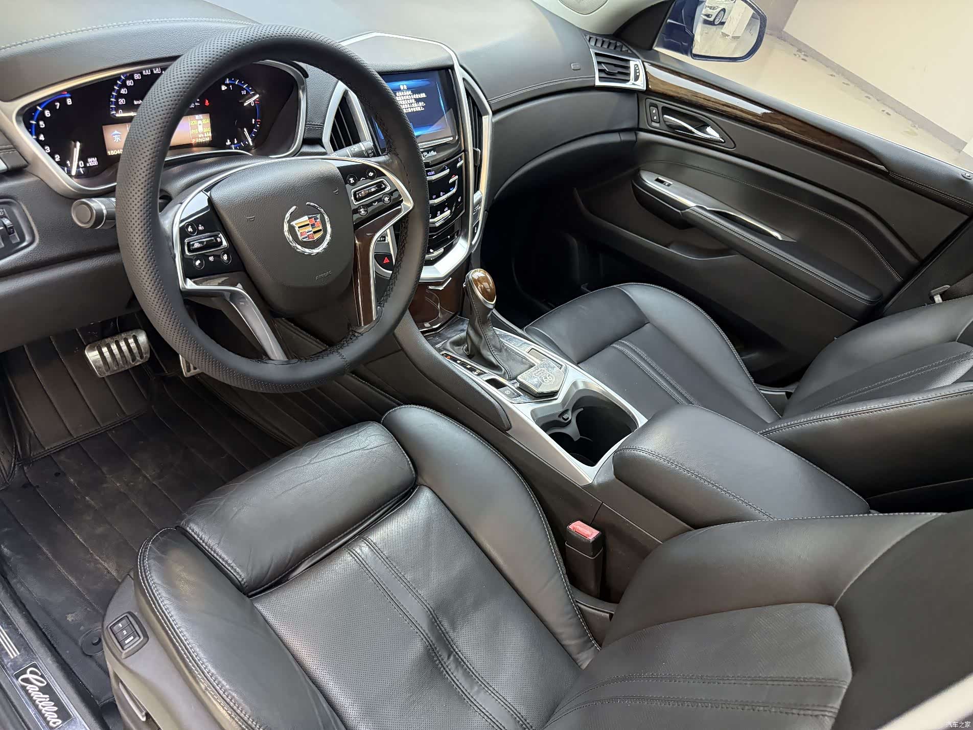 Cadillac SRX, 2016 9