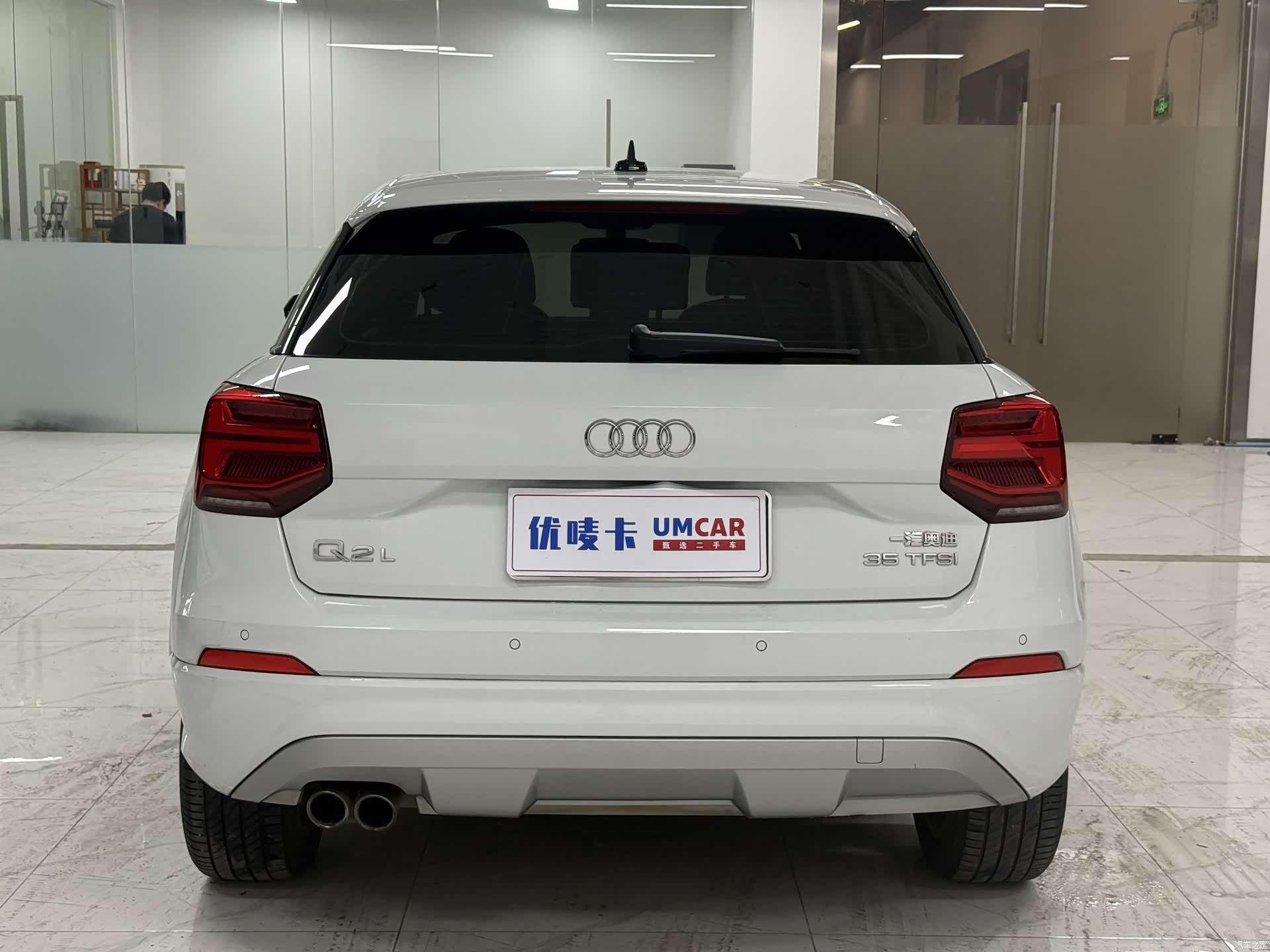 Audi Q2L, 2019 все фото