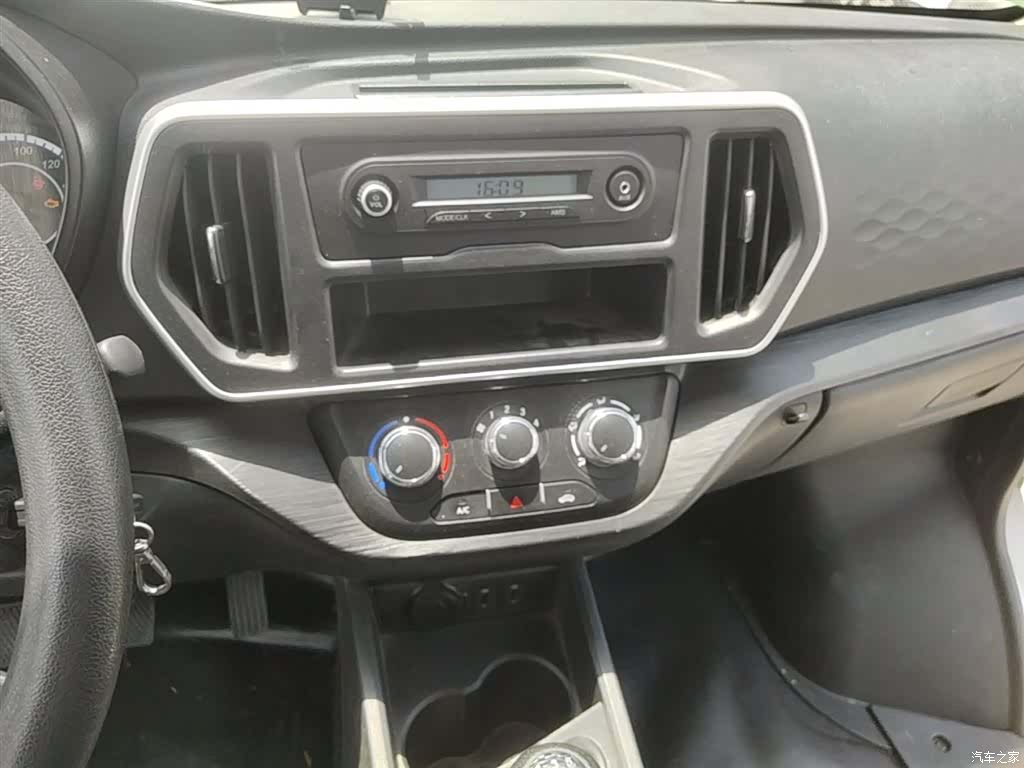 Changan M60, 2025 13
