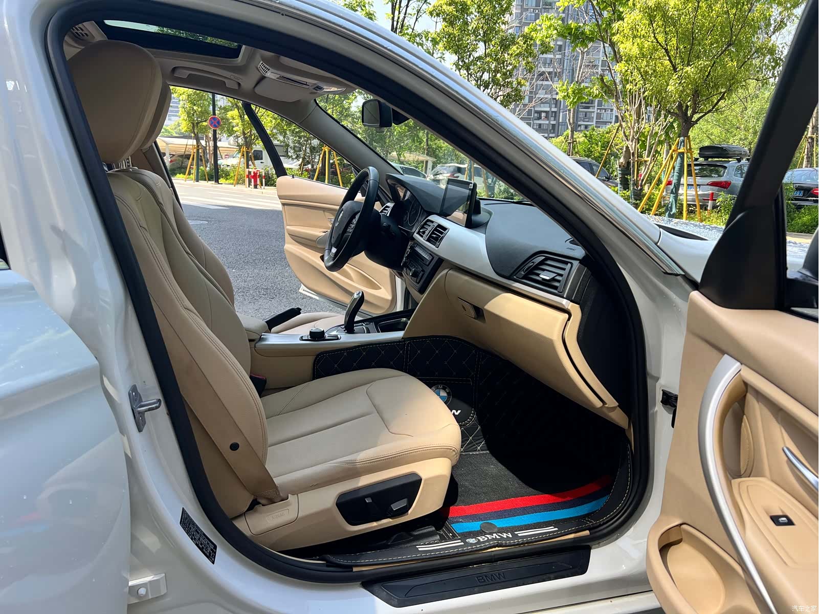 BMW 3 Series, 2015 13