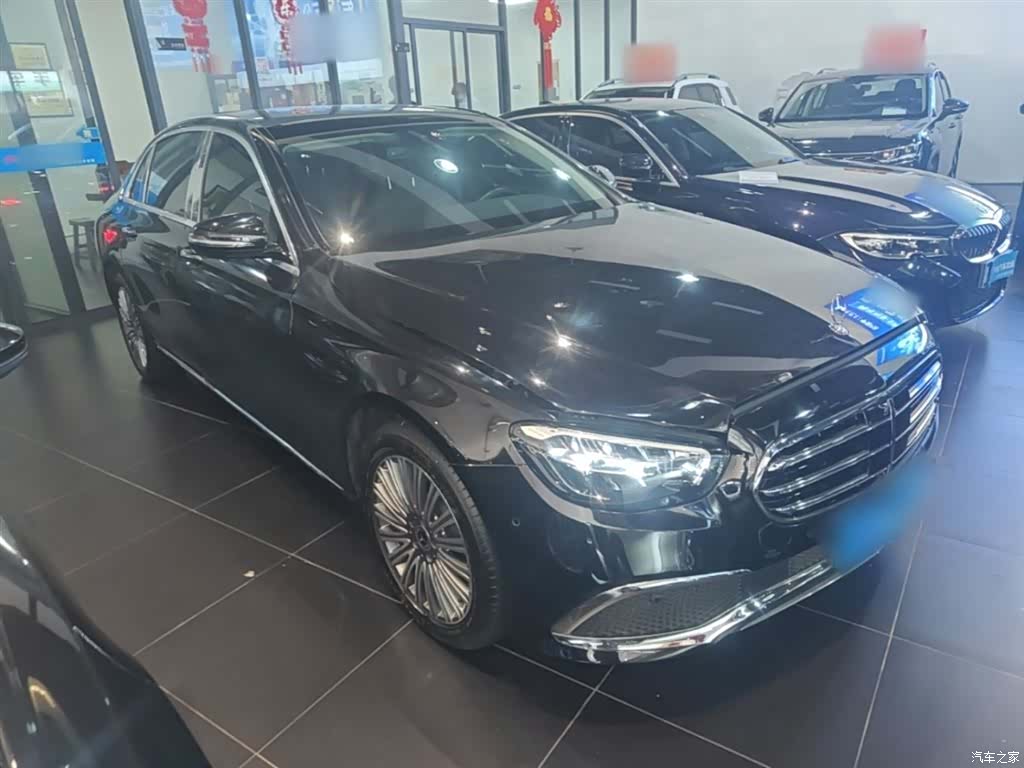Mercedes-Benz E-Class, 2023 4