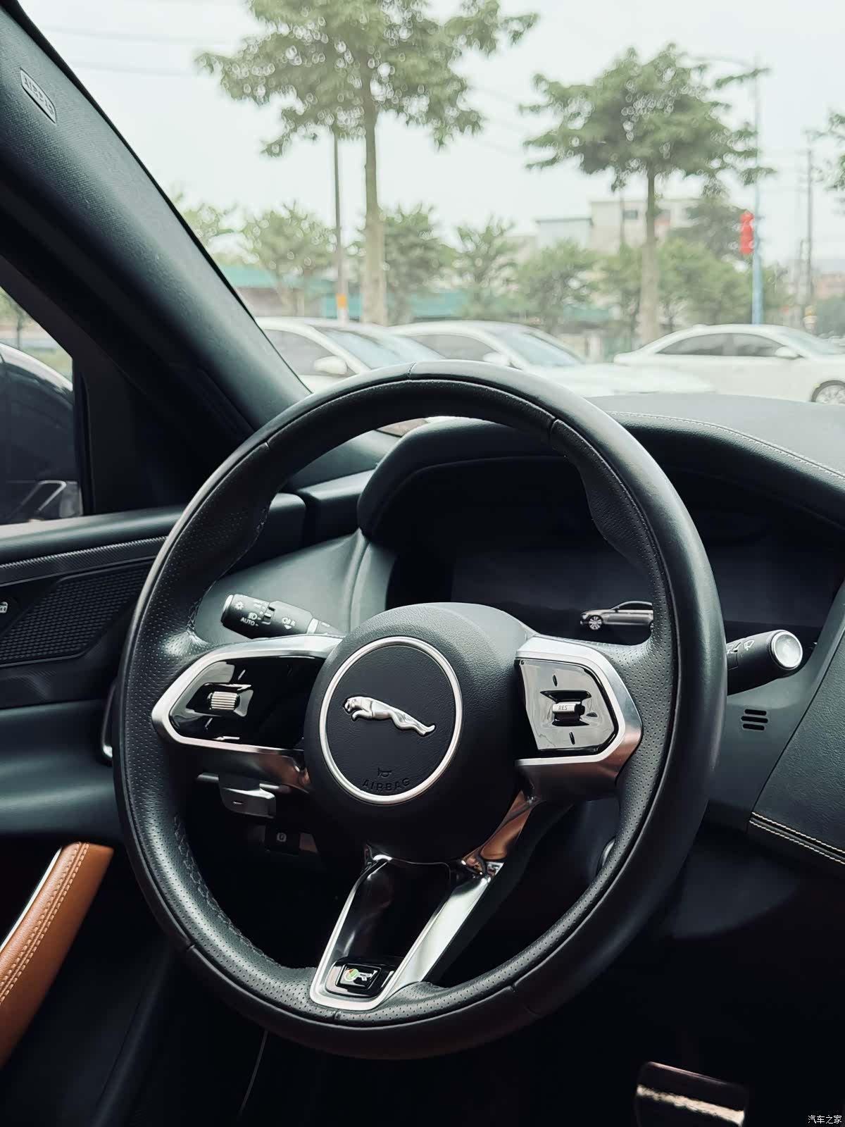Land Rover XEL, 2023 29