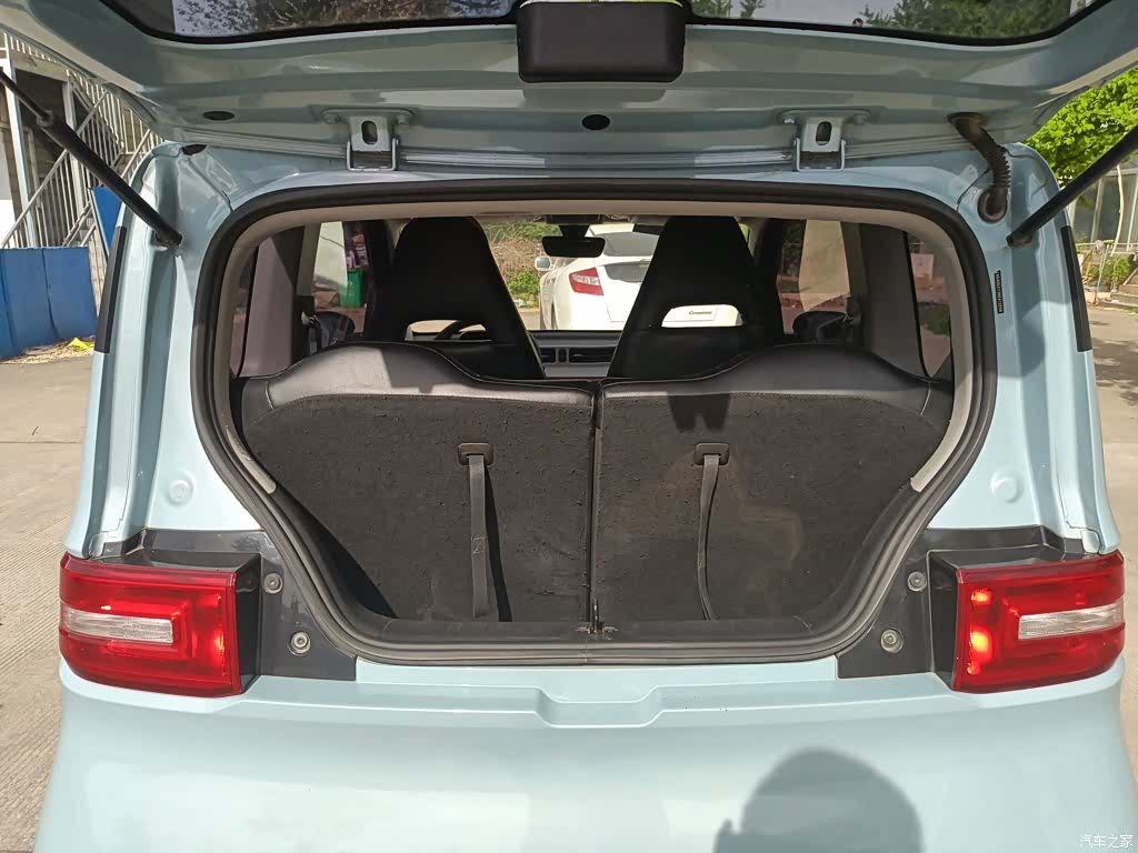 Wuling MINIEV, 2022 15