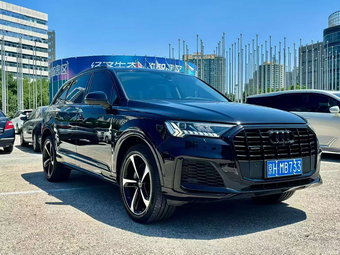 Audi Q7, 2021 3