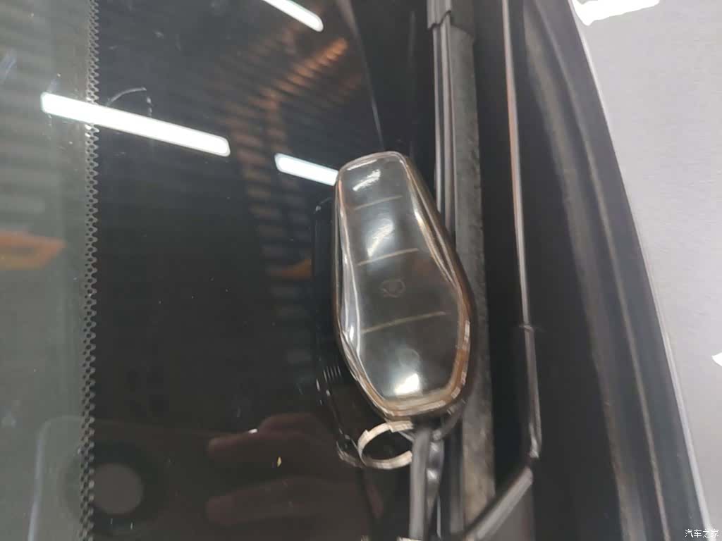 BYD Han, 2023 9