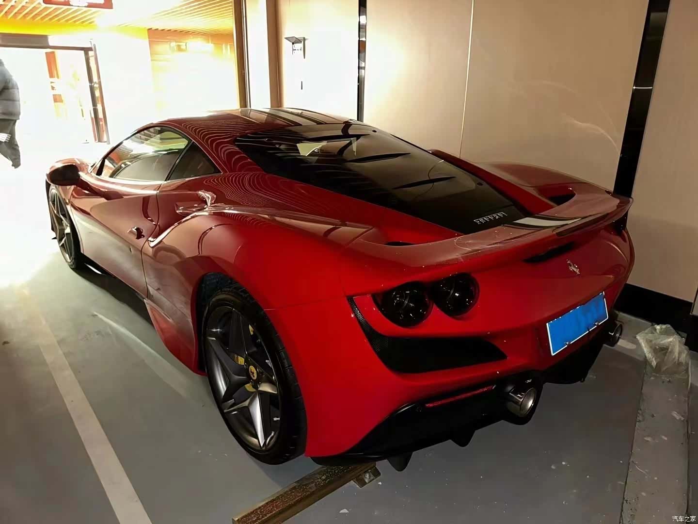 Ferrari F8, 2020 3