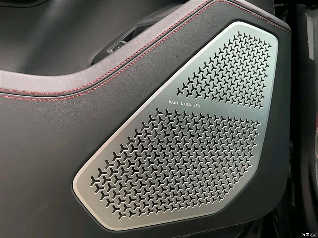 Lamborghini Urus, 2019 13