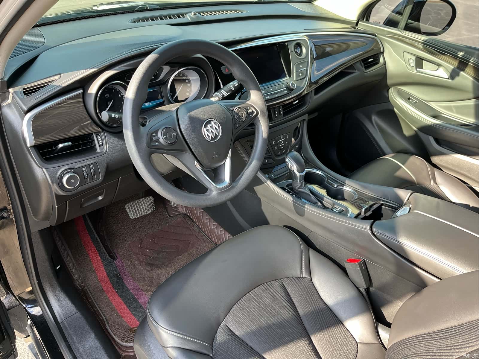 Buick Envision Plus, 2022 7