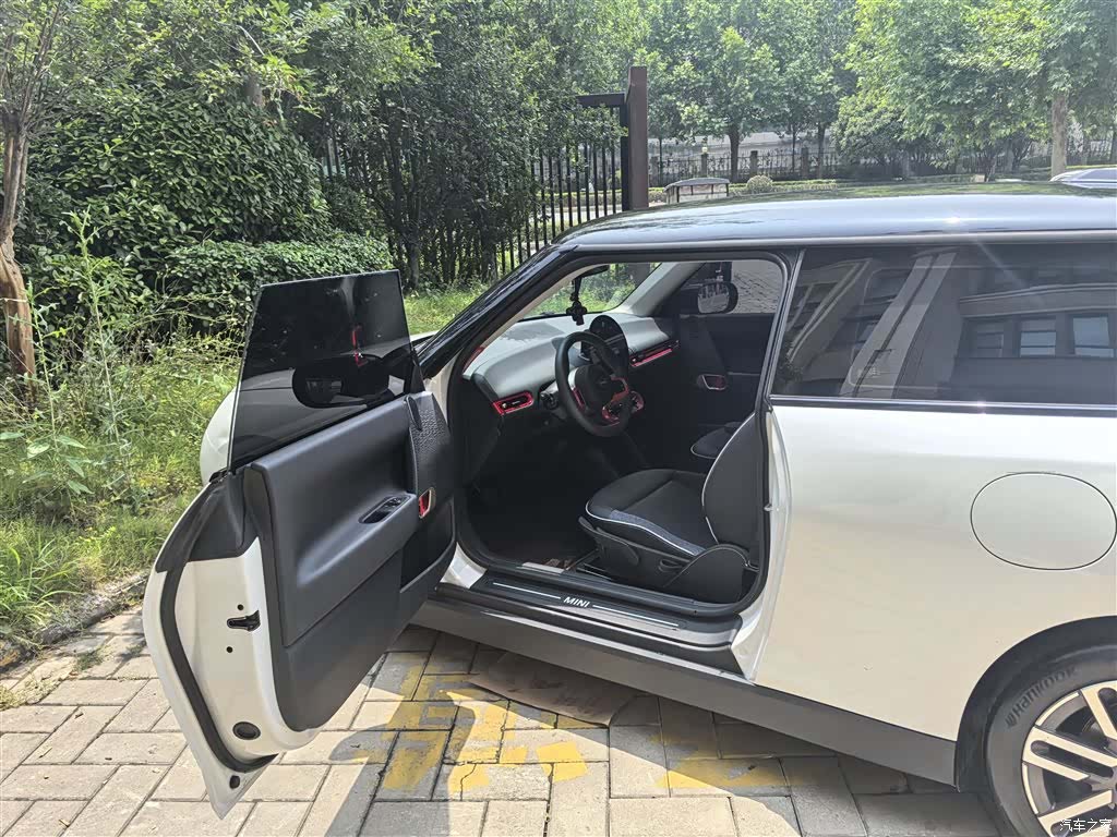 Mini Cooper, 2024 14