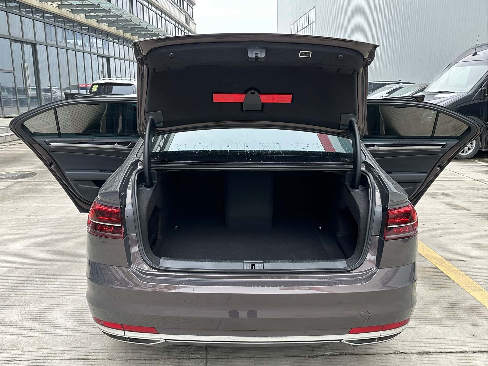 Volkswagen Phideon, 2018 8