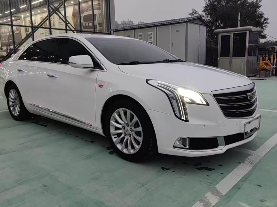 Cadillac XTS
