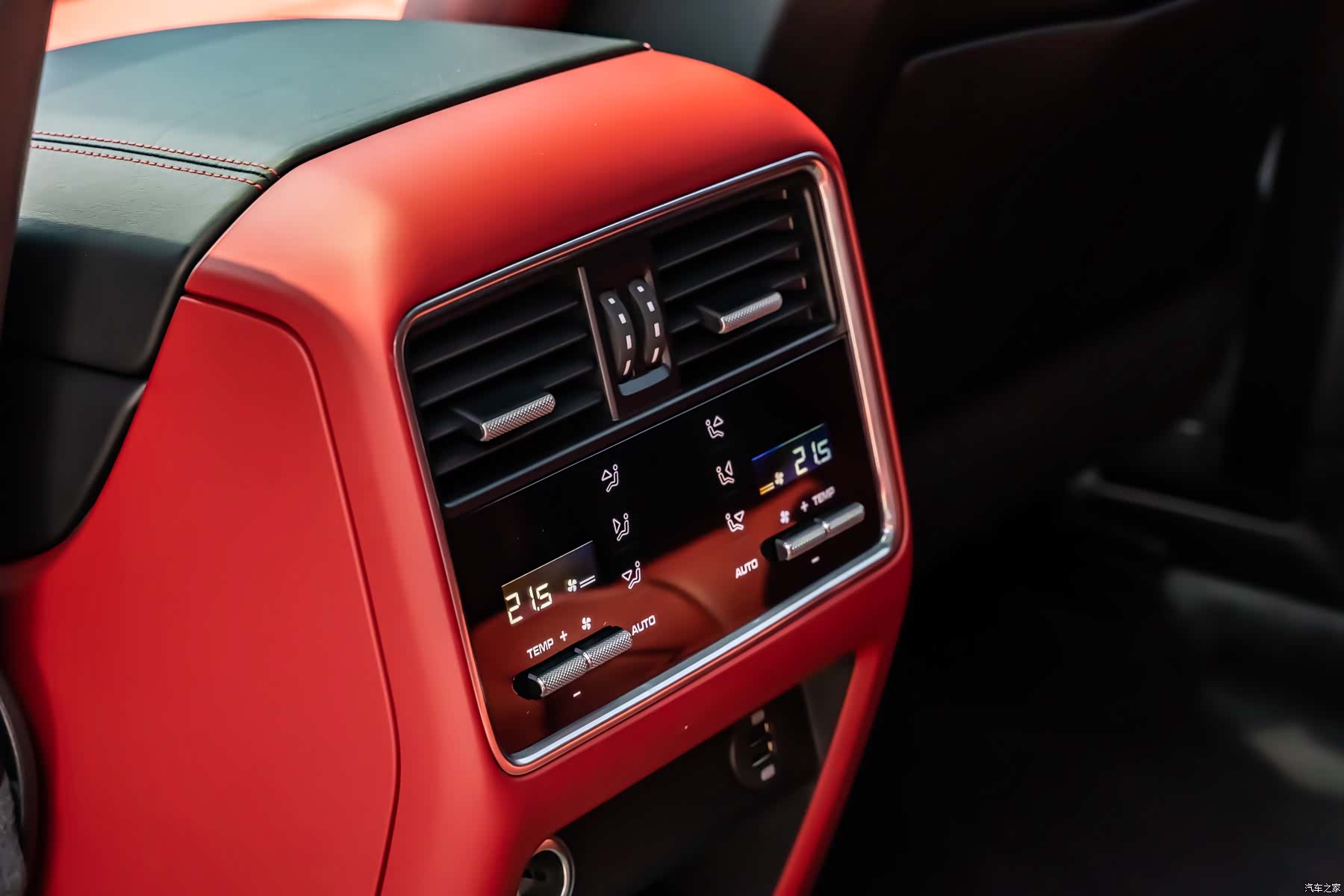 Porsche Cayenne, 2018 16