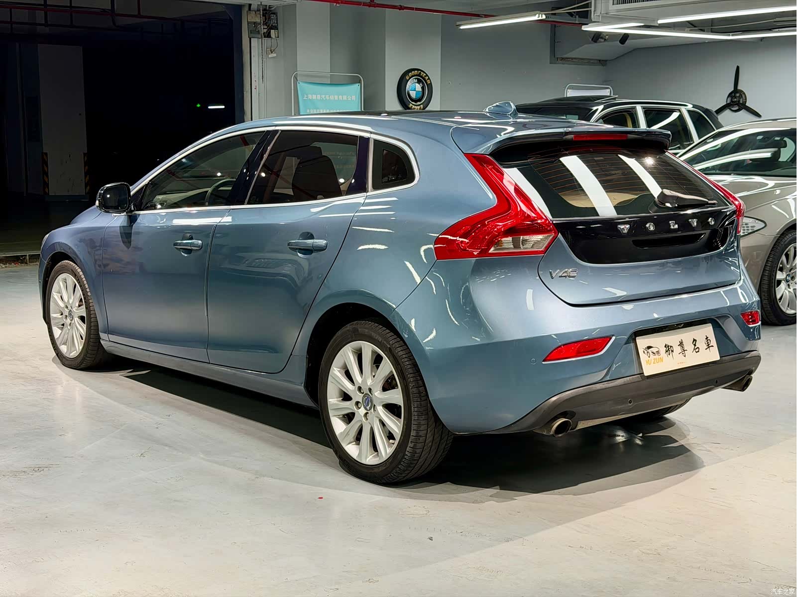 Volvo V40, 2014 все фото