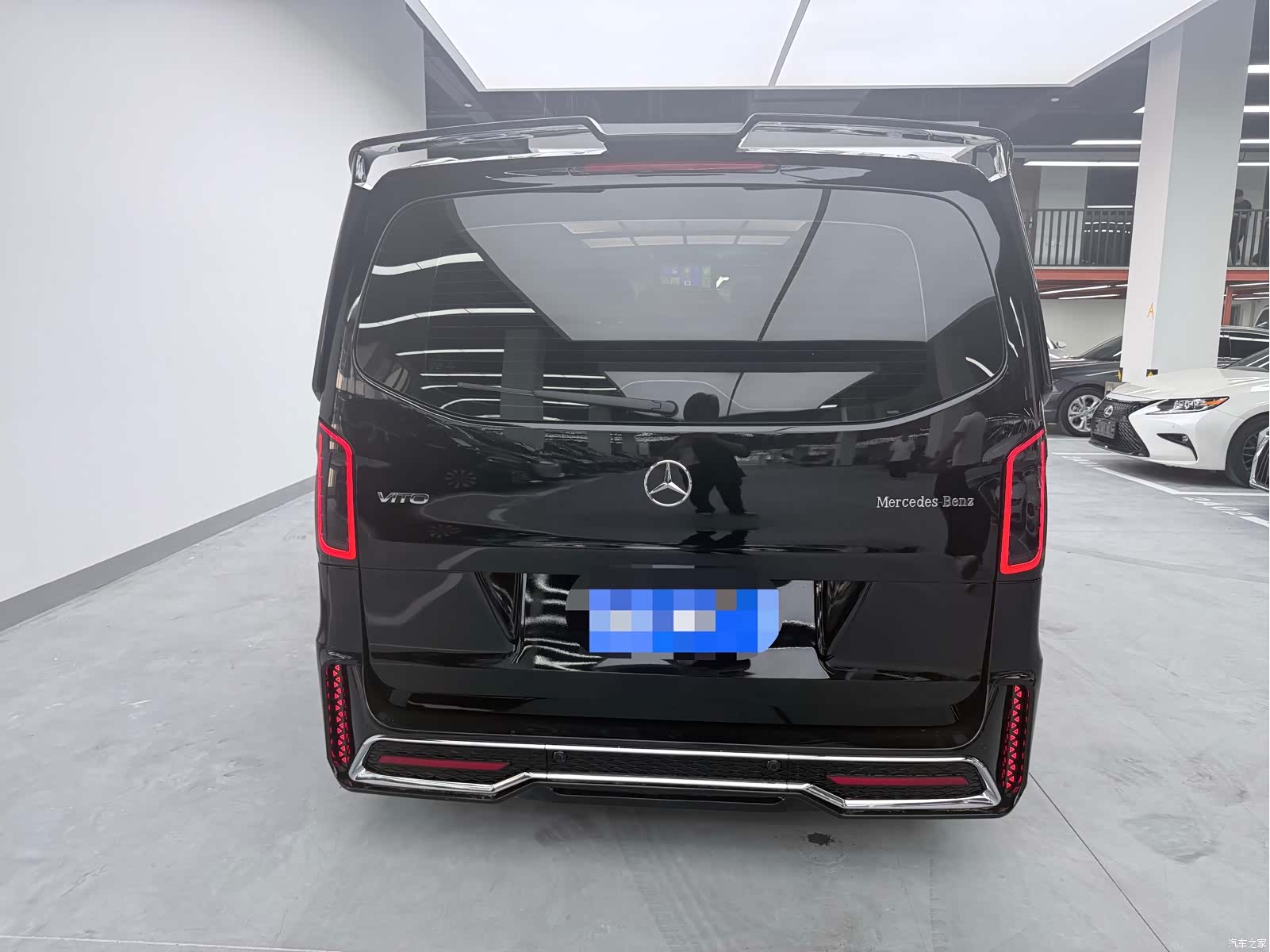 Mercedes-Benz 7, 2021 22