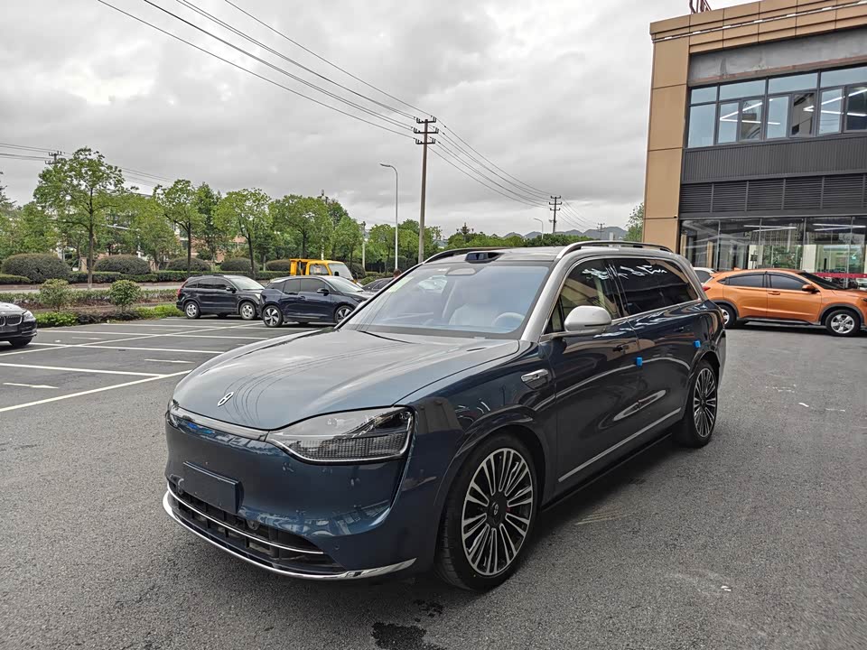 AITO Ask the world M9