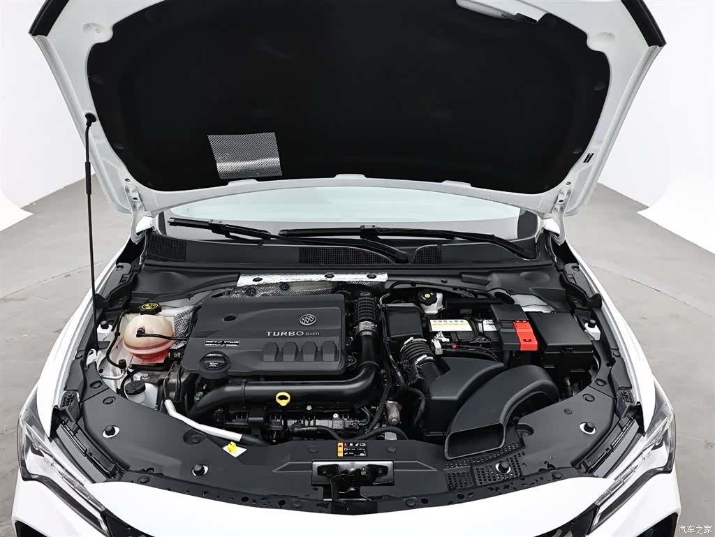 Buick Verano, 2024 16