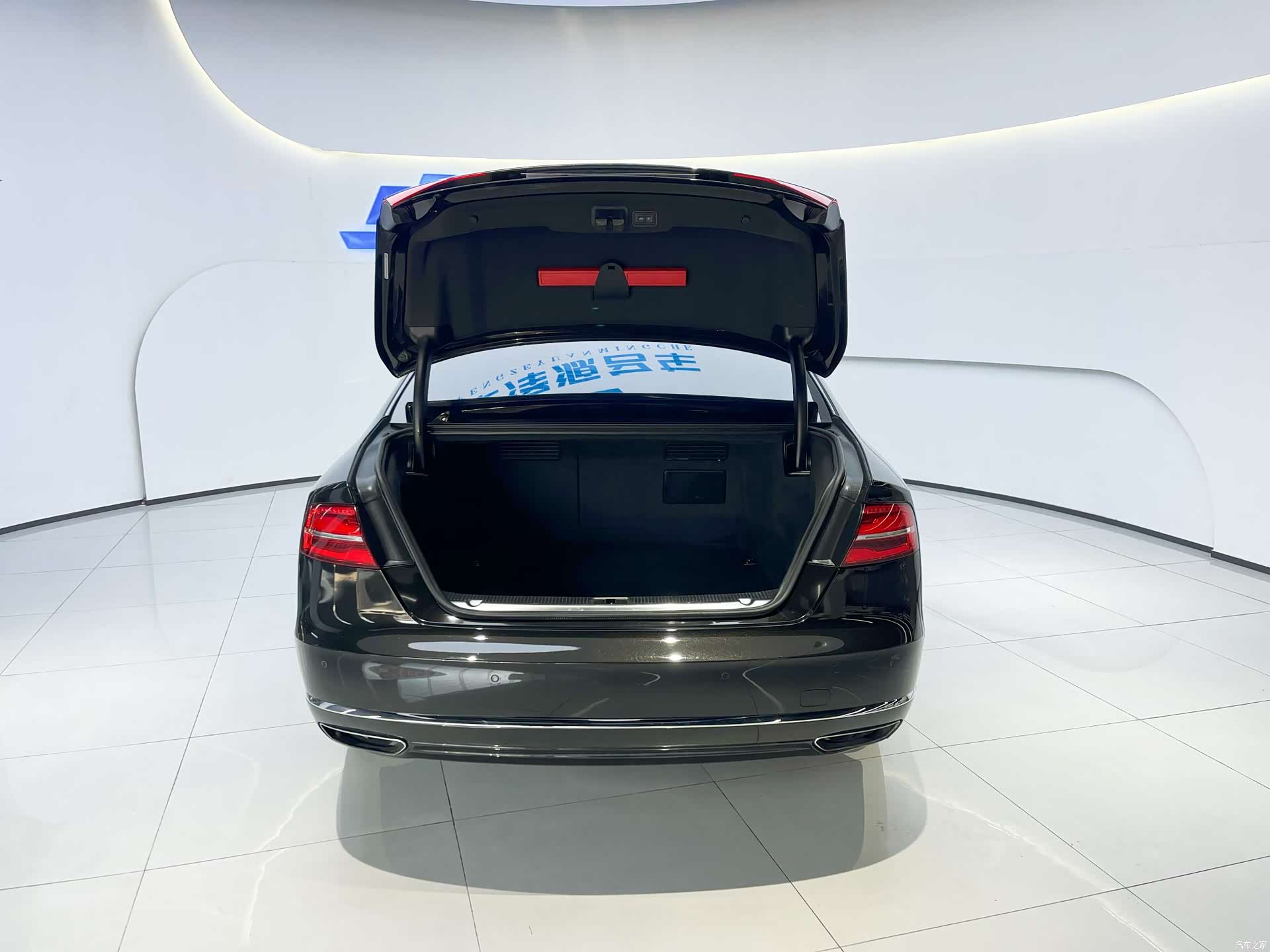 Audi A8L, 2016 6