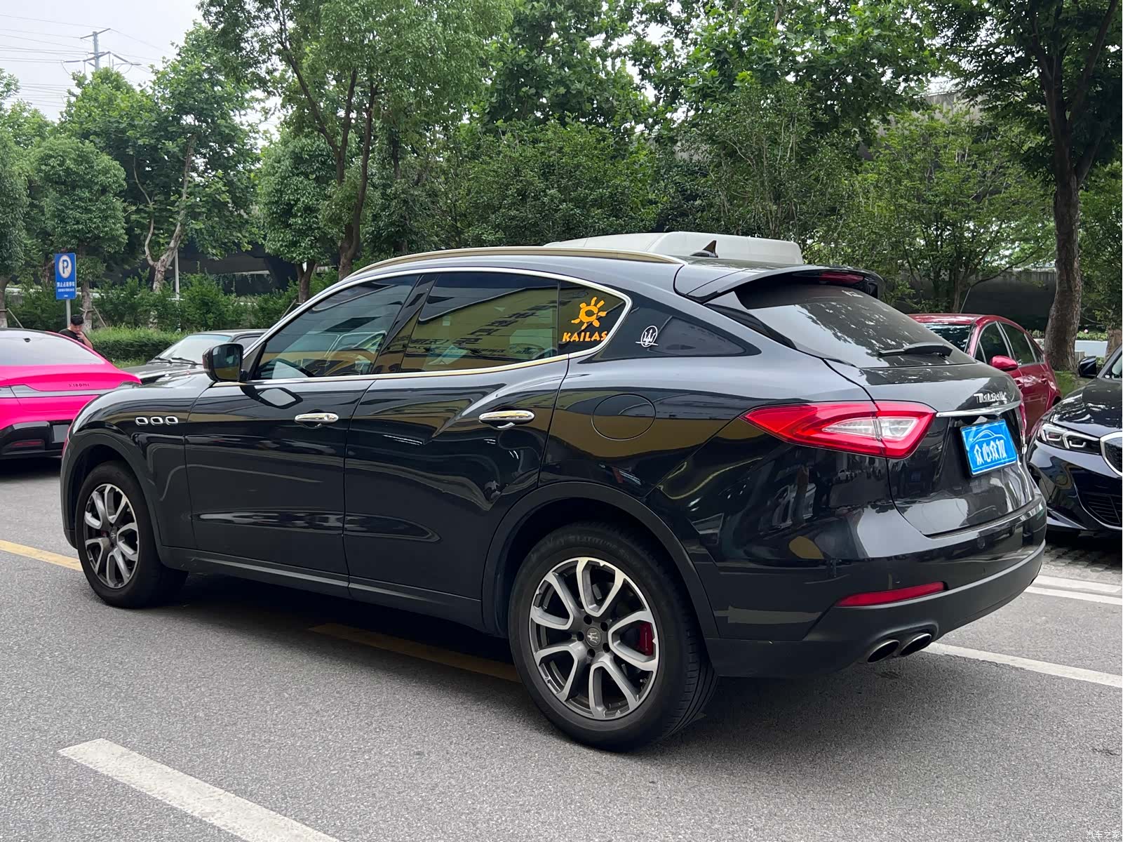 Maserati Levante, 2017 все фото