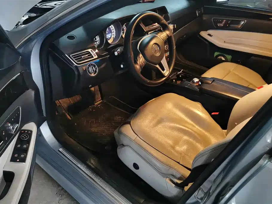 Mercedes-Benz E-class Mercedes-Benz E-class