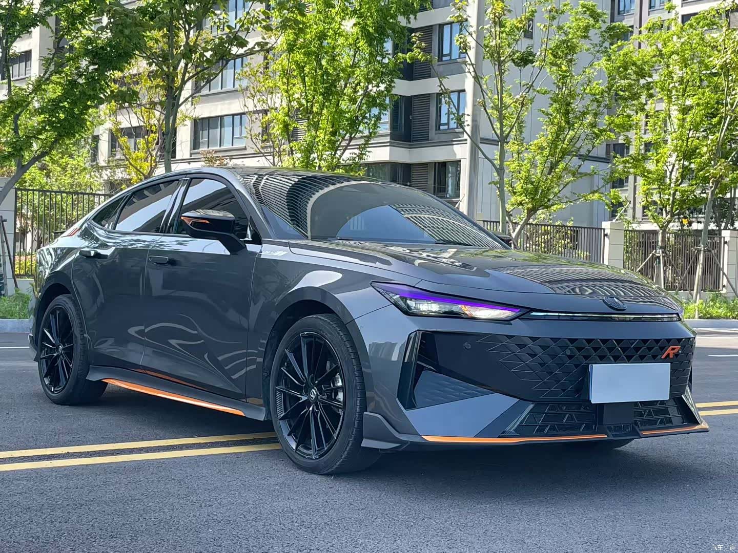 Changan UNI-V, 2025 3