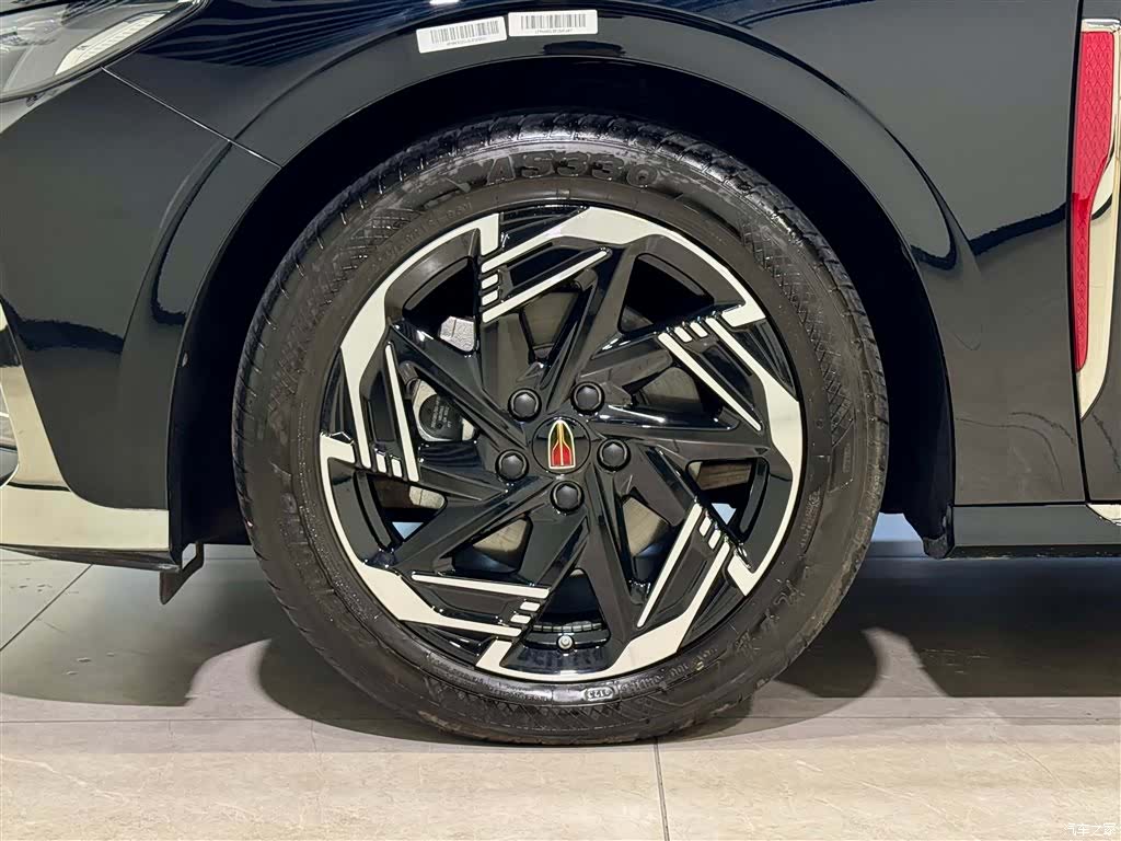 Hongqi H6, 2023 9