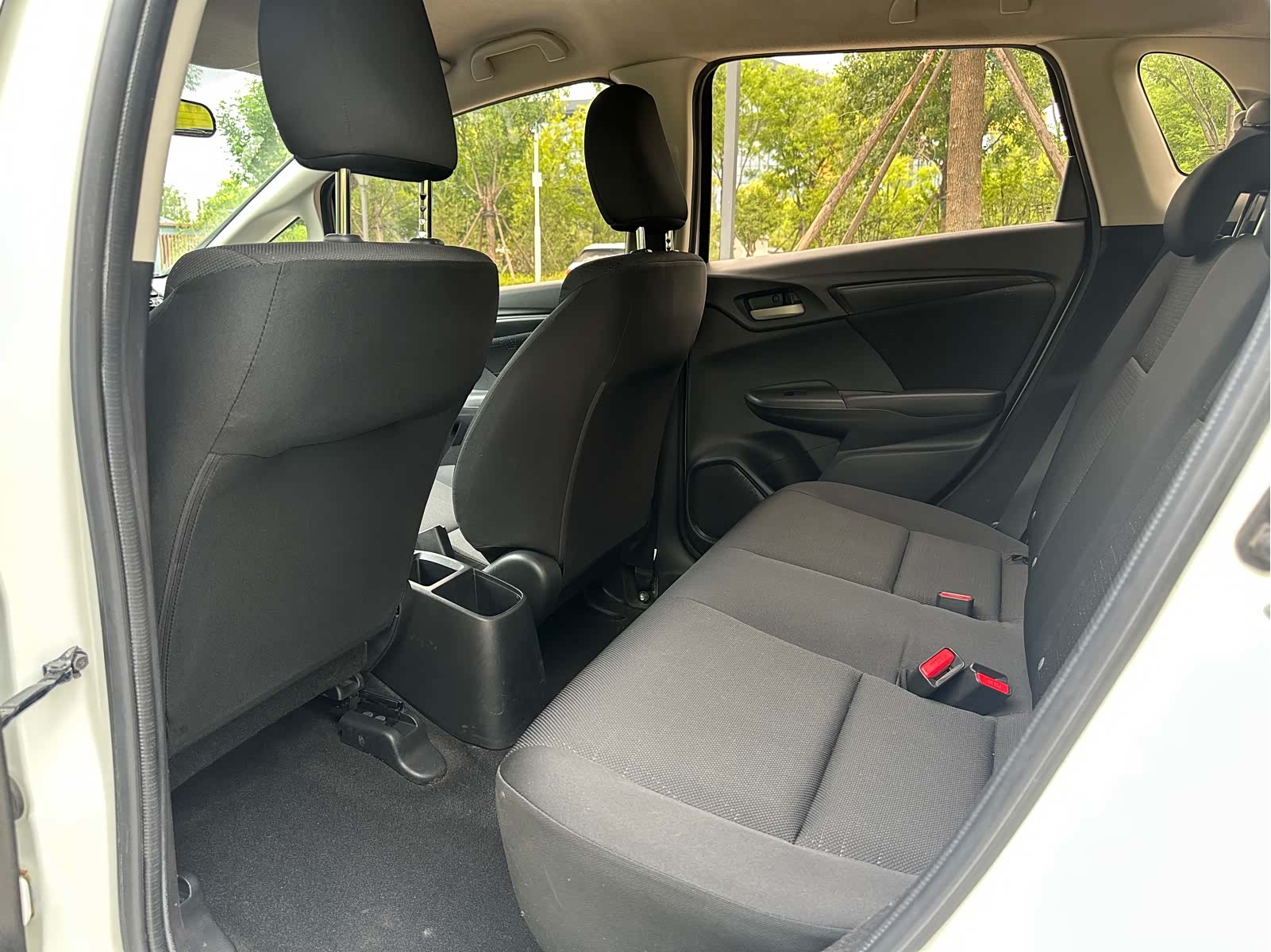 Honda Fit, 2015 6