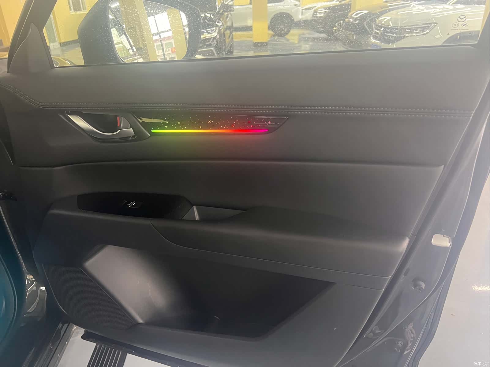 Mazda CX-5, 2025 все фото
