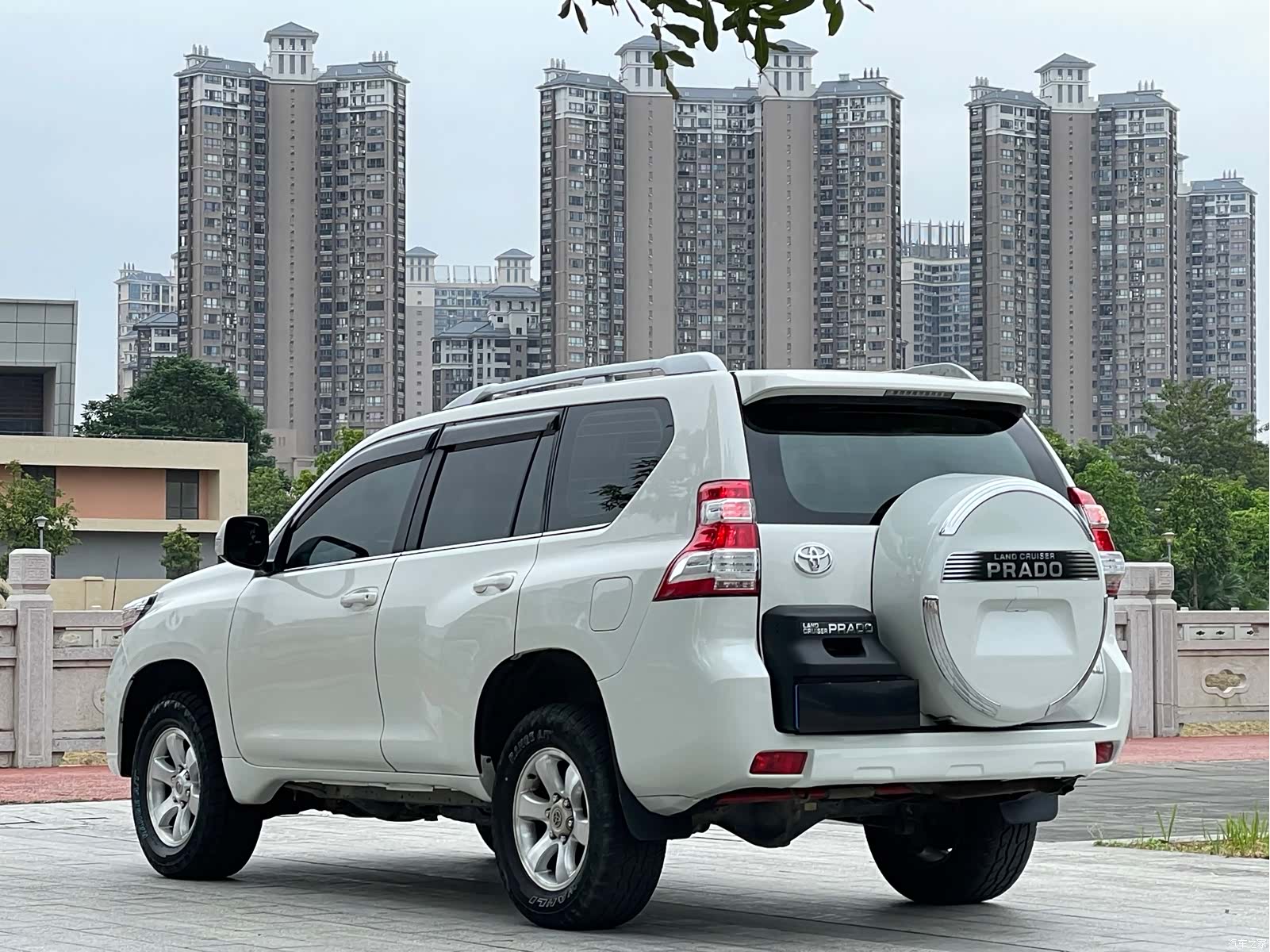 Toyota Prado, 2010 4