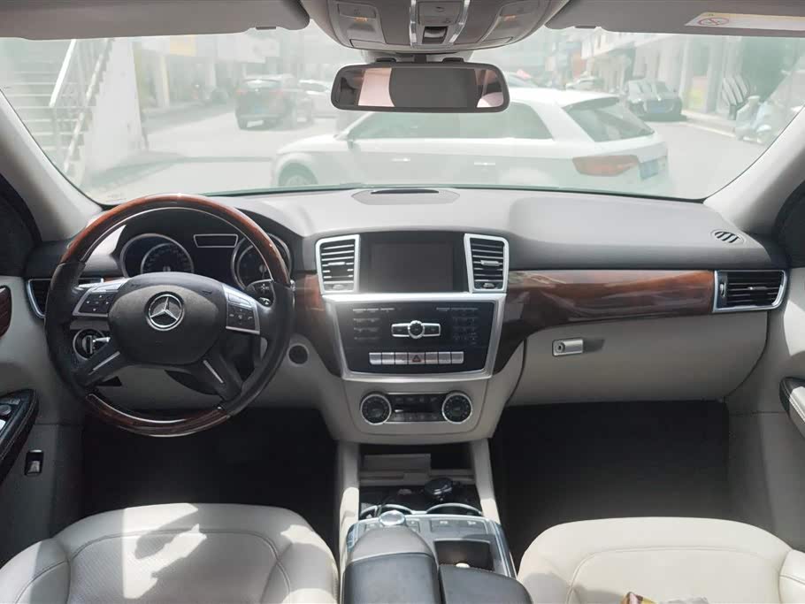 Mercedes-Benz M class Mercedes-Benz M class