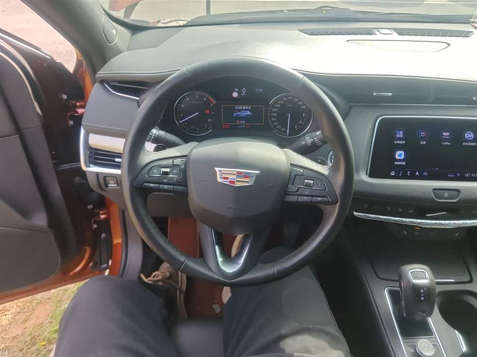 Cadillac XT4