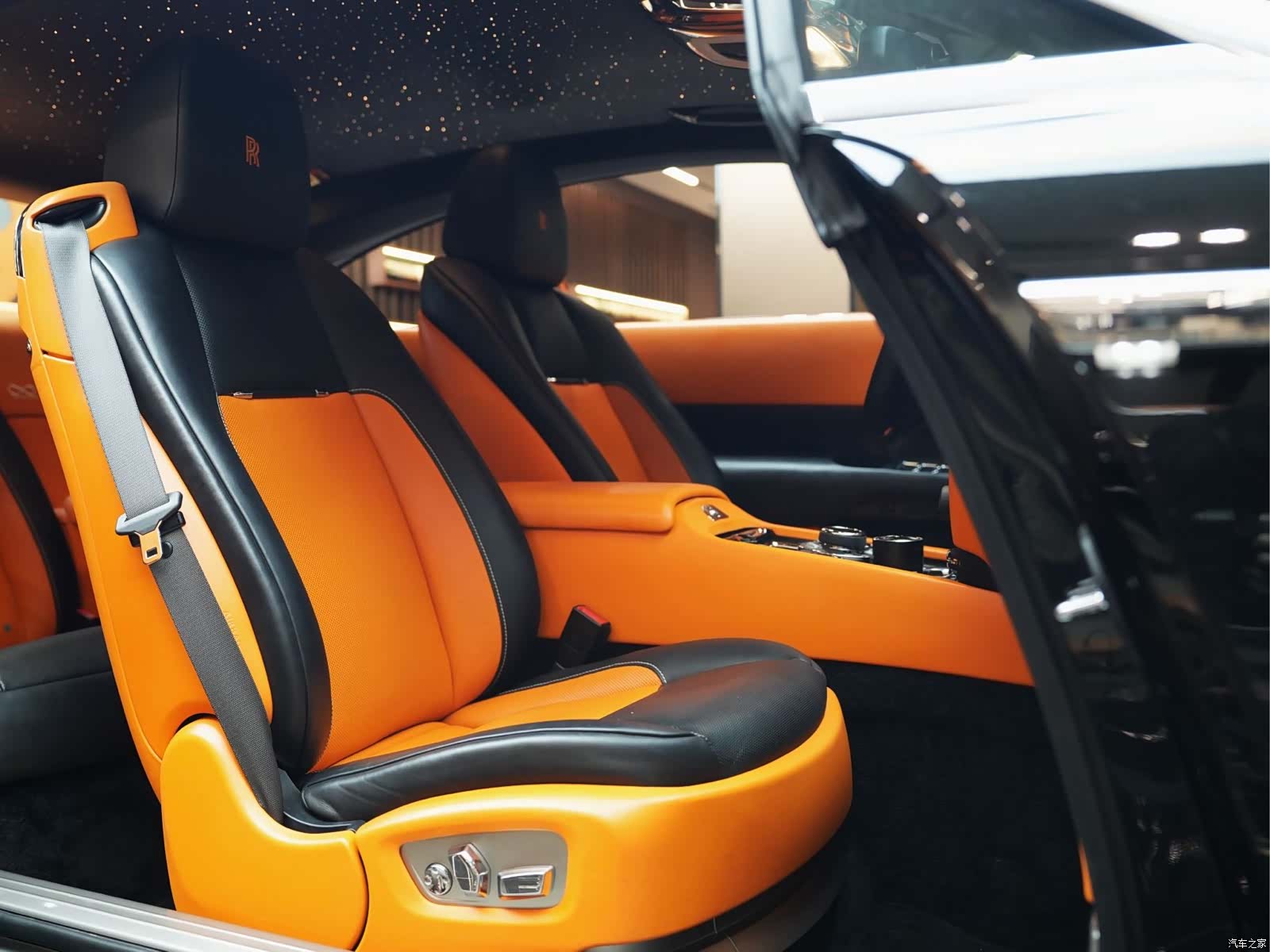 Rolls-Royce Wraith, 2018 7