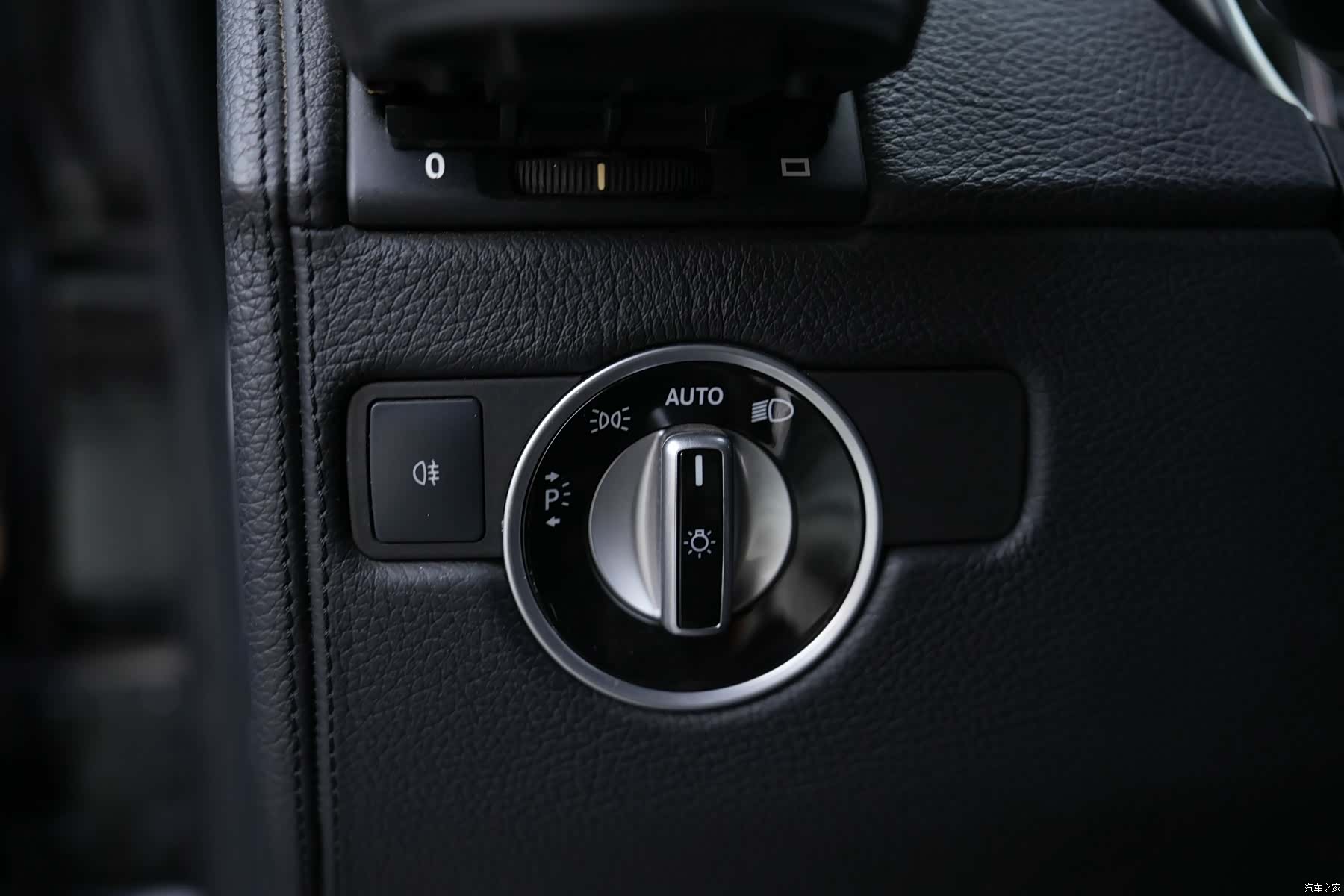 Mercedes-Benz G-Class, 2013 25