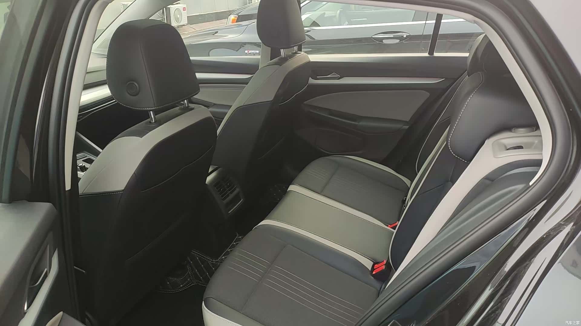 Volkswagen Golf, 2022 4