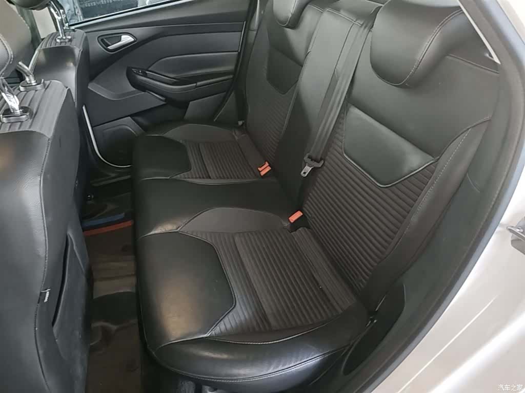 Ford Focus, 2016 17
