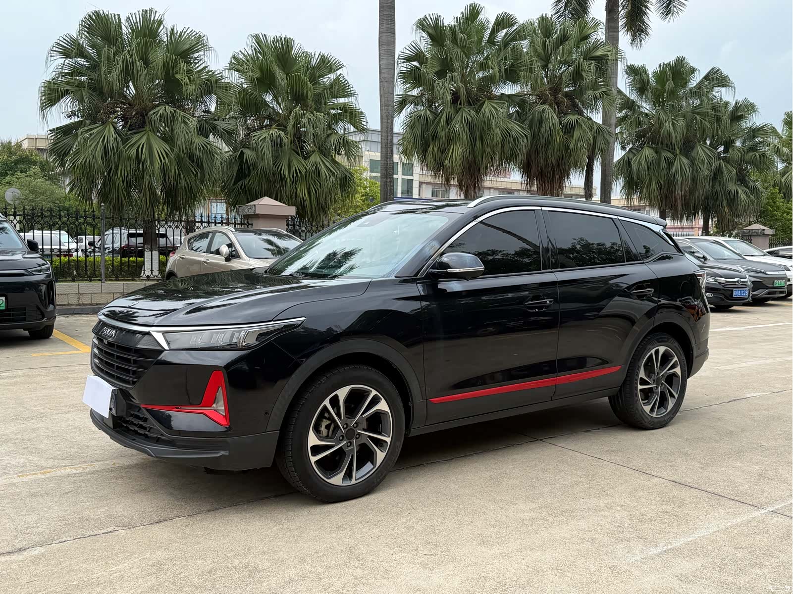 DongFeng AX7, 2020 1