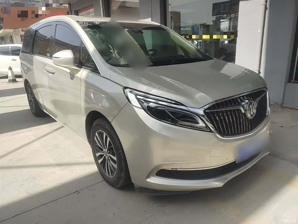 Buick GL8, 2019 4